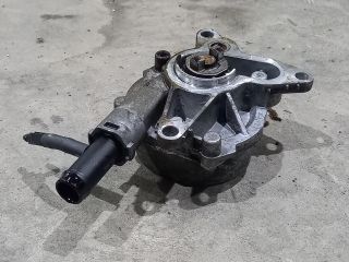 bontott RENAULT MASTER Vákumpumpa